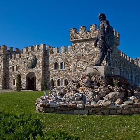 Kaloyanova Fortress Hotel Arbanaszi Kültér fotó